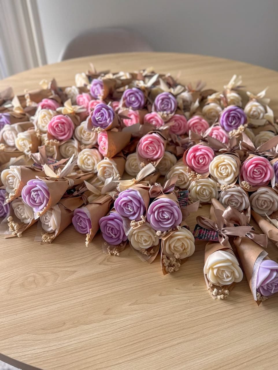 Single Rose Candle Souvenir